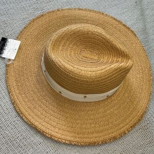 Kensie Straw hat with cream polka dot band - NWT
